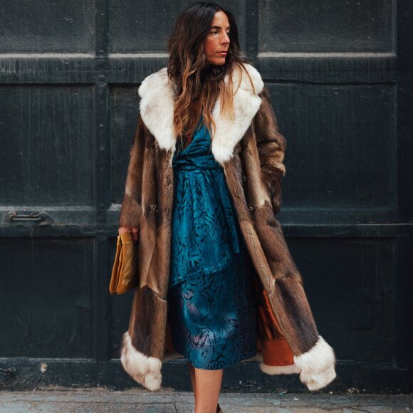 70's Vintage Fur Coat - Picture 12 of 16